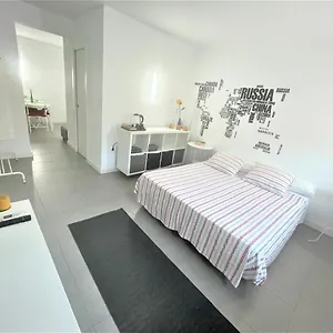 Plaza De Toros / Centro Appartement